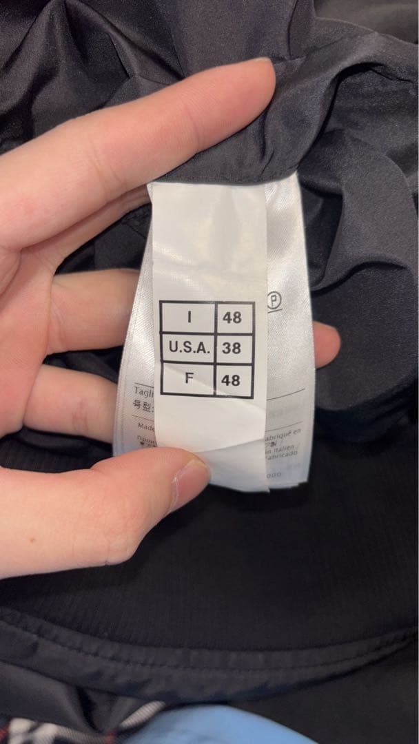 VALENTINO ロックスタッズ　ブルゾン　MA-1 size48 値下げ可能