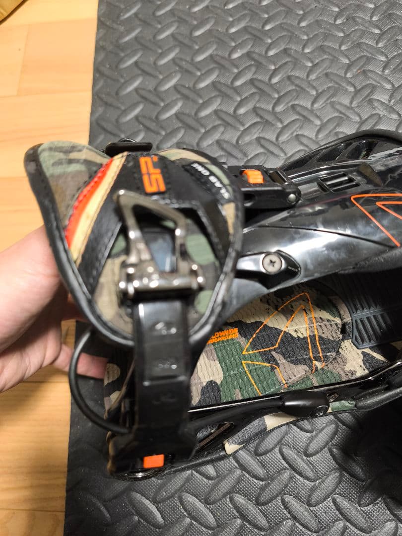 SP スノーボードビンディング カモフラージュ