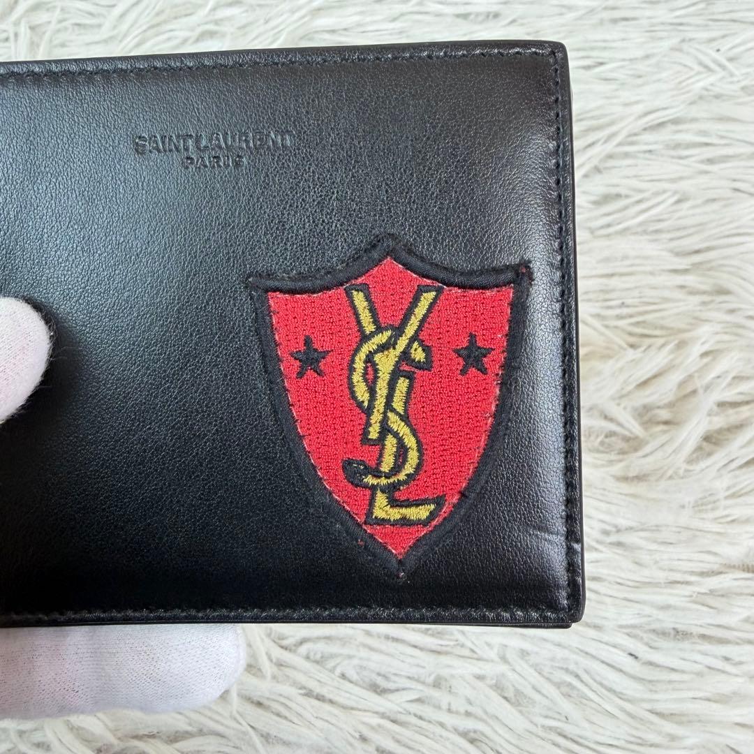 未使用級✨サンローラン 二つ折り 財布 YSL シールドワッペン 黒/ブラック