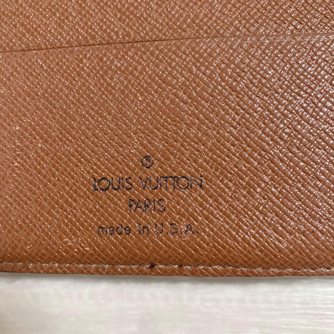 ルイヴィトン 二つ折り財布 ポルトフォイユマルコ