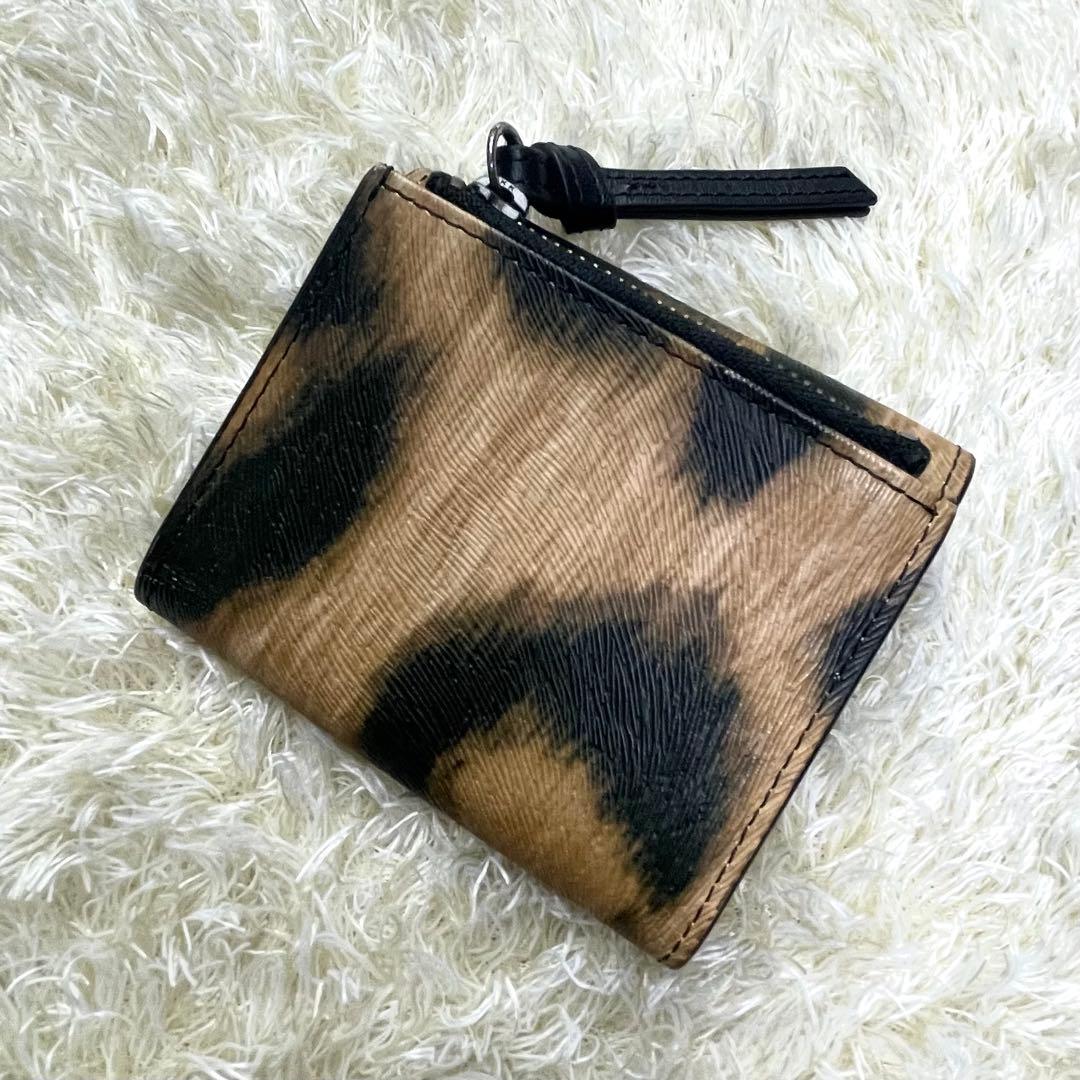 極美品 付属品完備 ヴィヴィアンウエストウッド 三つ折り財布 レオパード