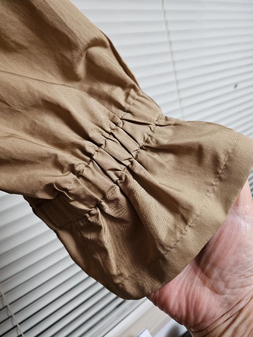 レリアン『ネミカ』クリーニング済・脇下身幅63cmレインコート兼ライトコート