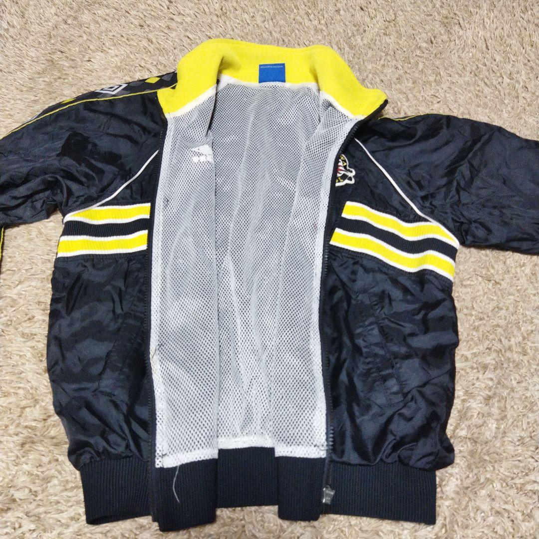 umbro 柏レイソル 公式　ウインドブレーカー