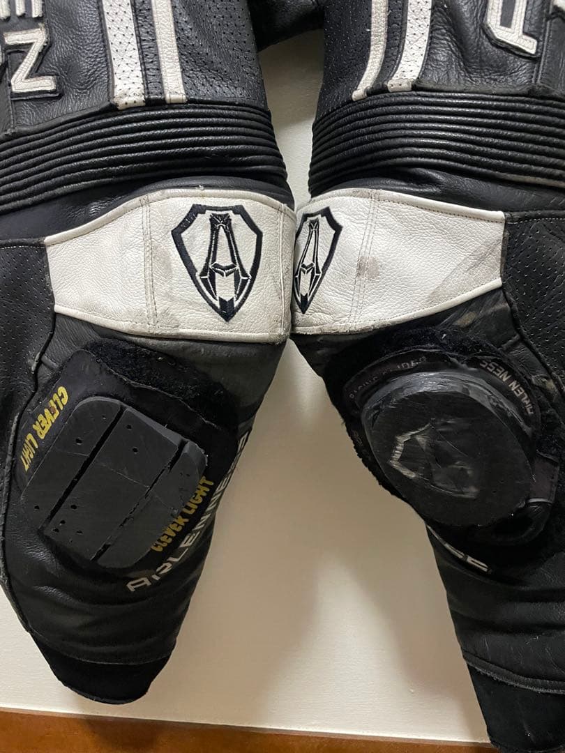 a　アレンネスパンチングレザーレーシングスーツ❗️MFJ公認❗️走り屋革ツナギ