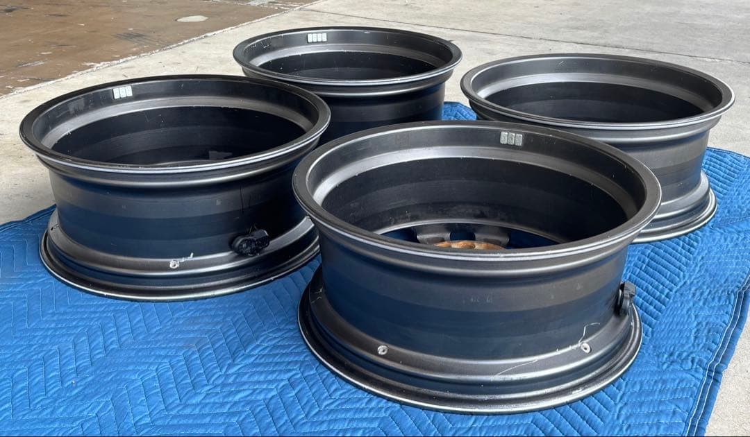 レクサスLS460後期純正18インチホイール×4