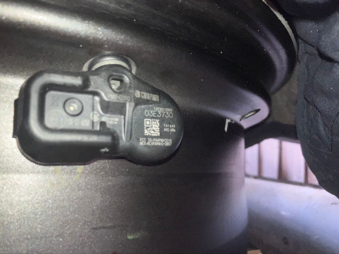 レクサスLS460後期純正18インチホイール×4