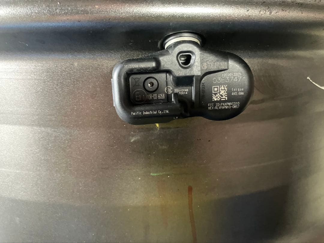 レクサスLS460後期純正18インチホイール×4