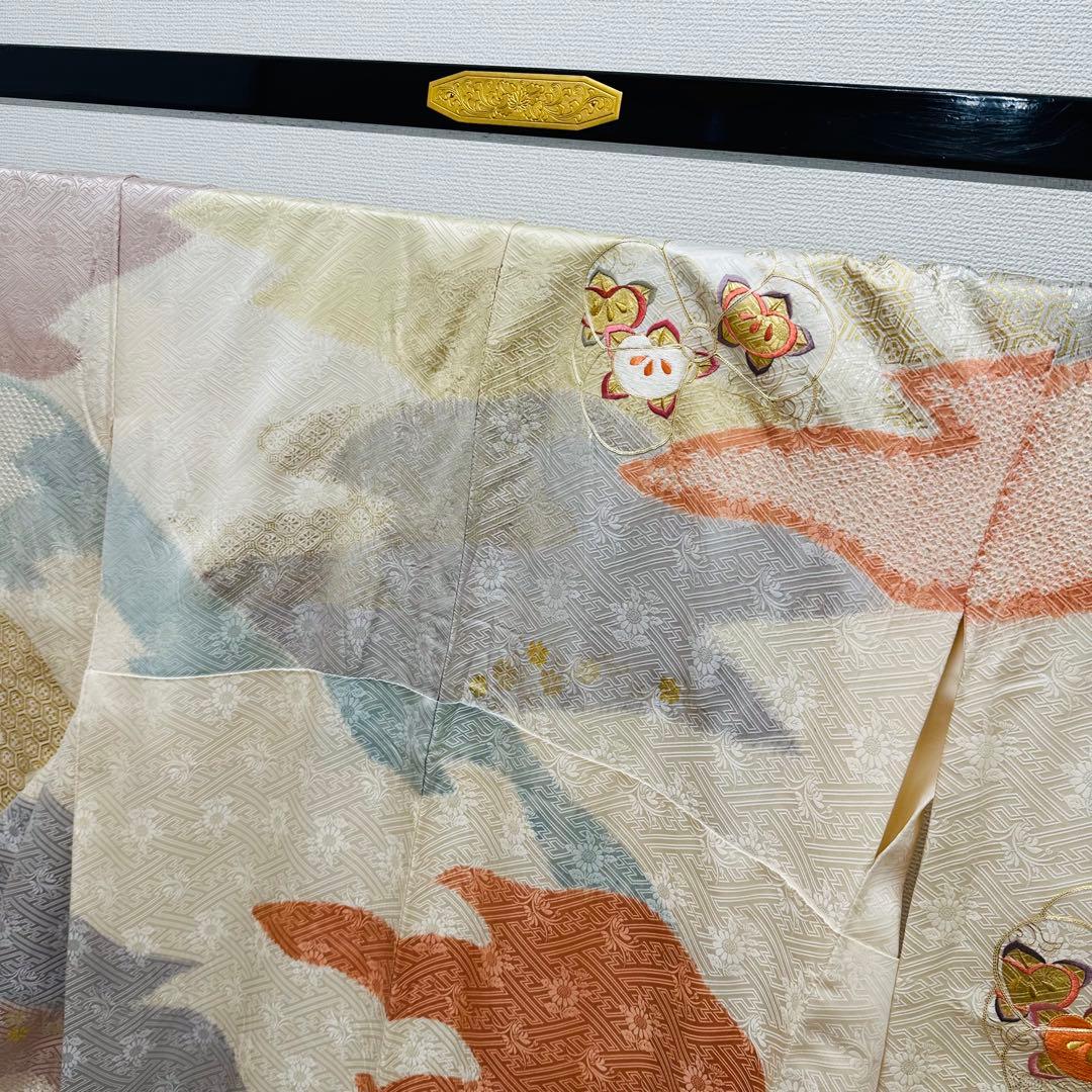 y*☆様 振袖 裄66 美しい刺繍に絞り 金駒刺繍 着物 正絹 広衿 RK-61