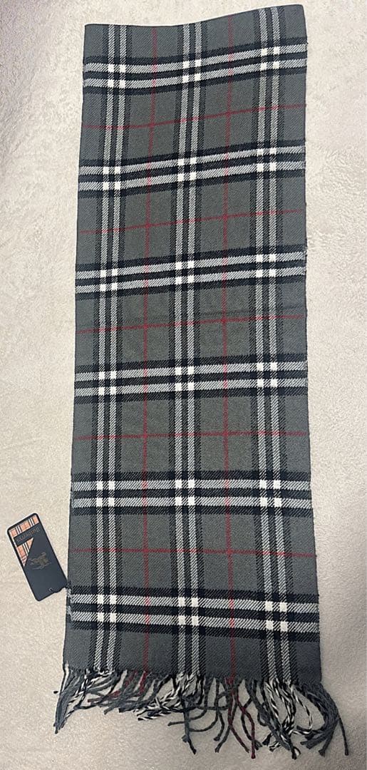 170センチ長め！タグ付き新品♡バーバリー♡ノバチェック柄♡マフラー♡グレー