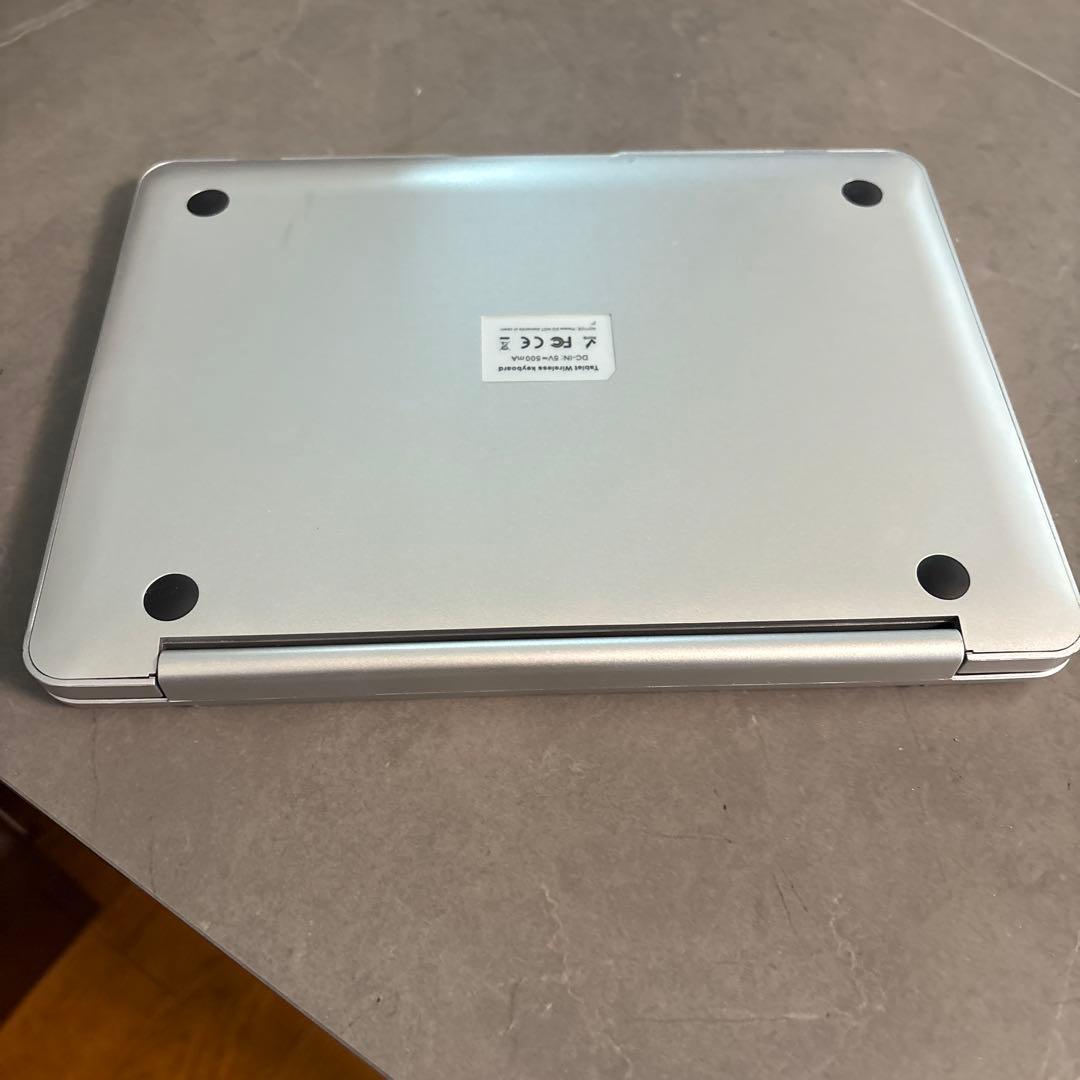 T*3様 PCATEC キーボード付き iPad 第6世代