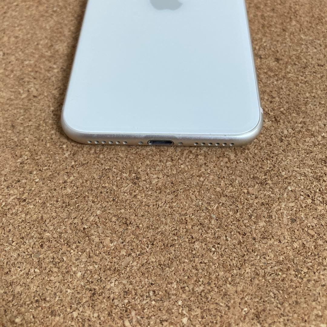 806【早い者勝ち】電池最良好☆iPhoneSE3 64GB SIMフリー☆