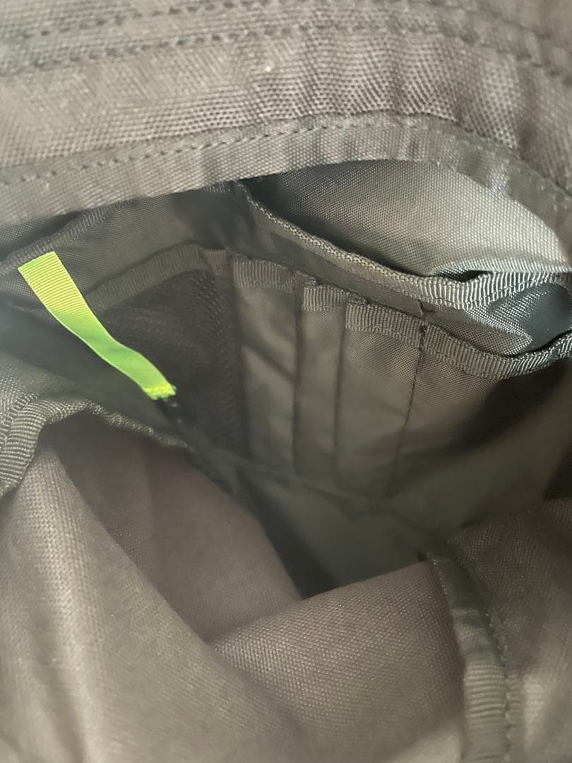 Helly Hansen Fjordland 28 リュック　黒