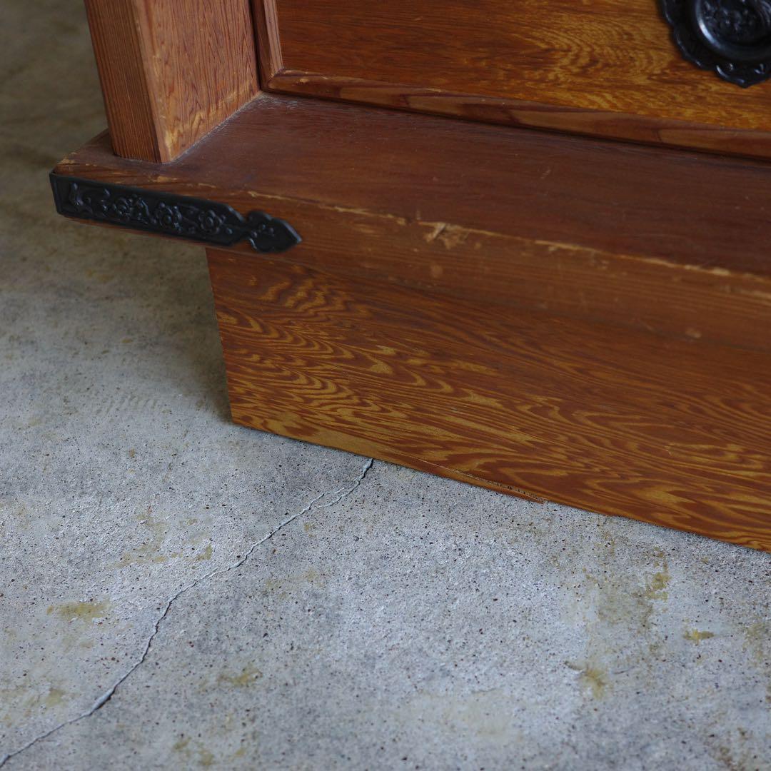 値下げしました！屋久杉の茶箪笥　茶棚　飾り棚