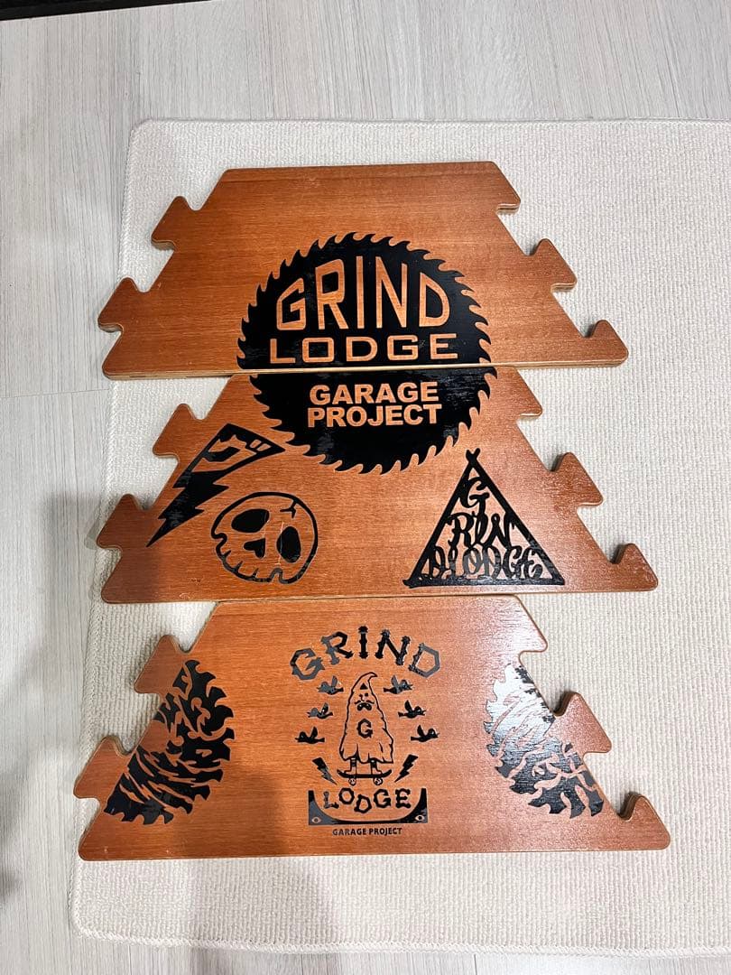 GRIND LODGE風　TheArth風　六角形木製テーブル　ヘキサテーブル