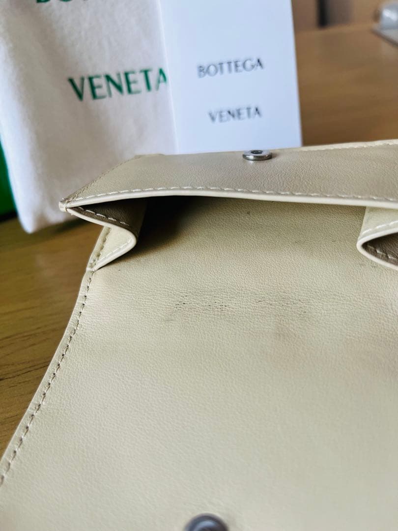 美品　ボッテガヴェネタ ベージュ 三つ折り財布