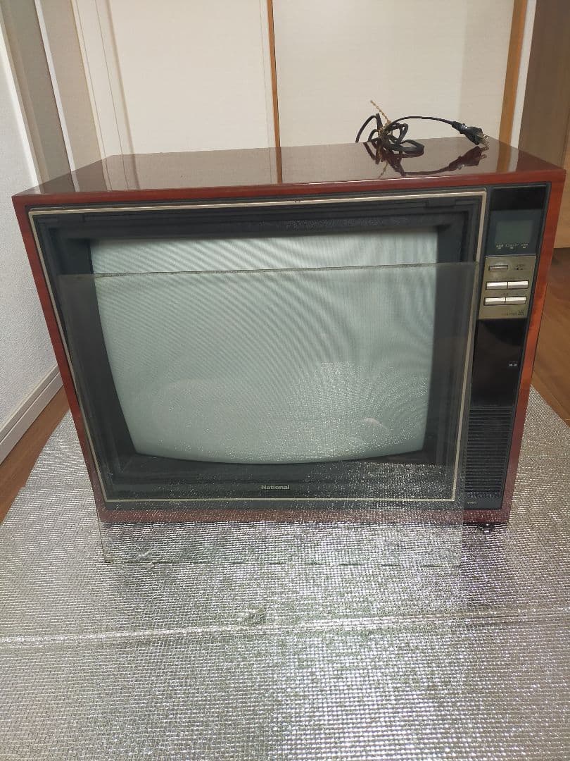 大幅値下☆ナショナルカラーテレビ/美品/当時物/昭和レトロ/音声映像OK/ 送込
