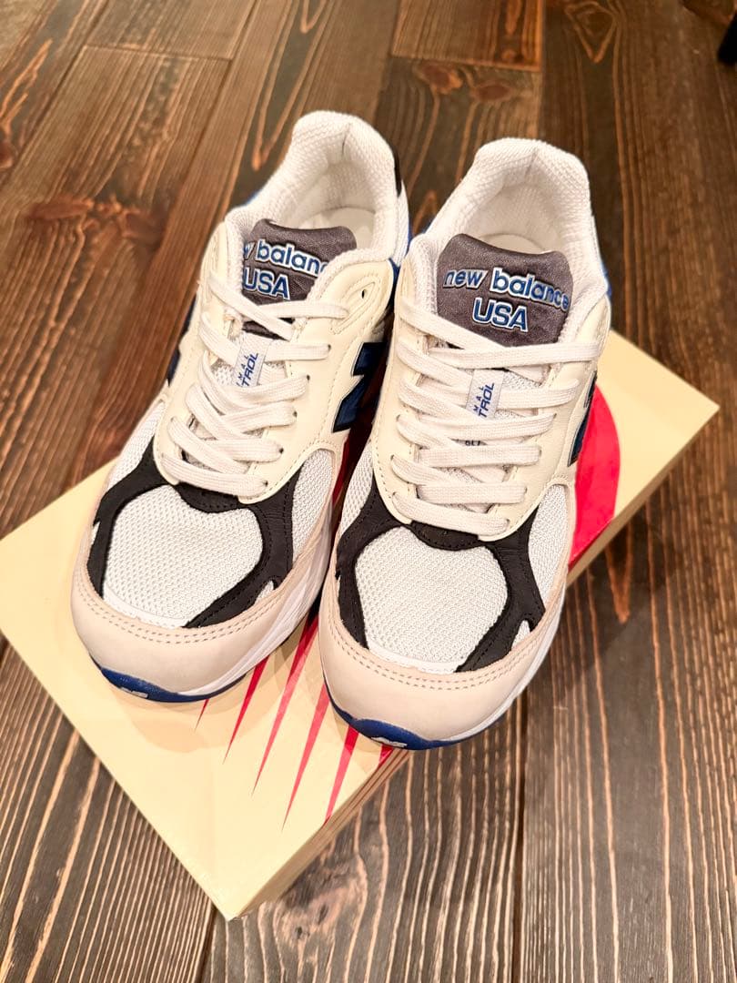 【美中古】半額以下 ニューバランス M990WB3 23.5 白