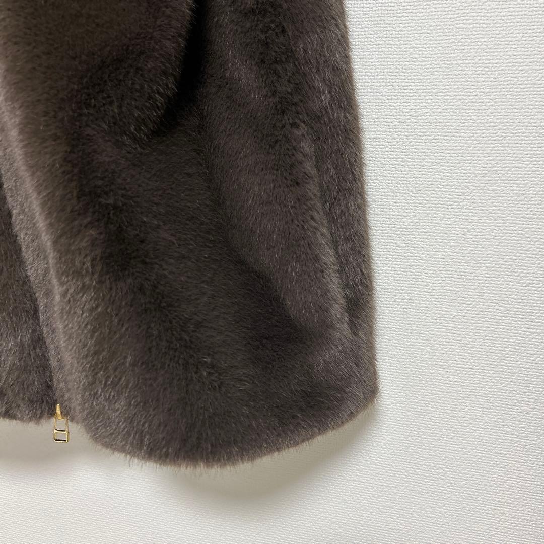 美品arpege story ファーフードジップベスト　茶 正規品　ゴールド金具