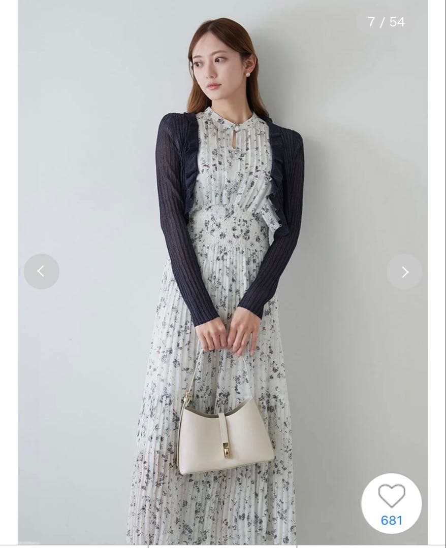 snidel sustainableフリルワンピース