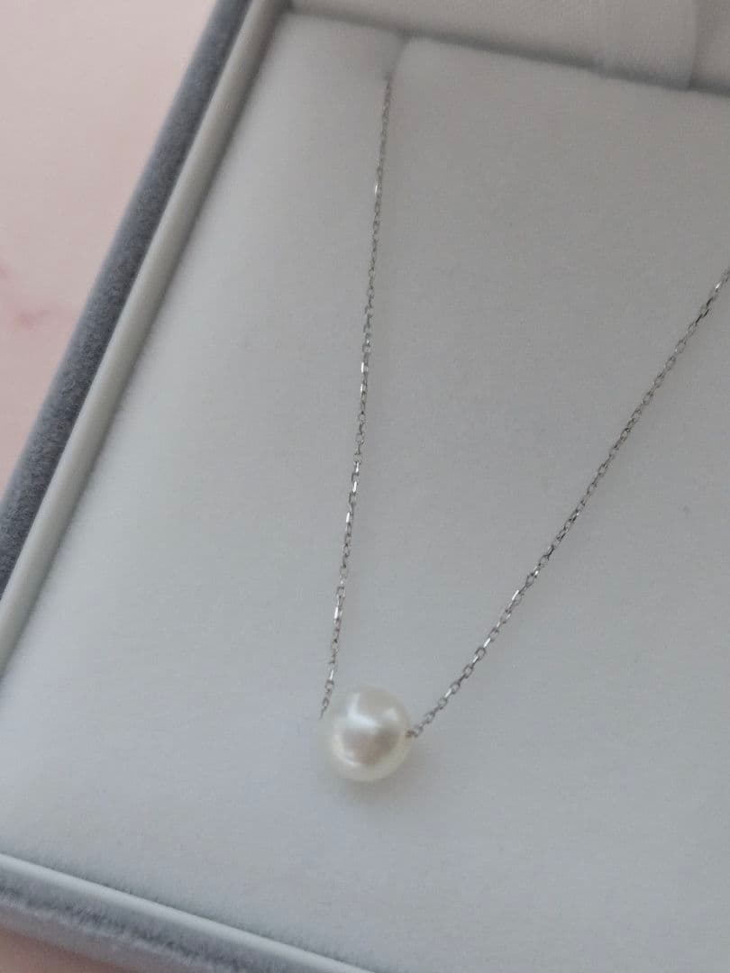 美品✨　組曲　K10ホワイトゴールド　あこやパールネックレス