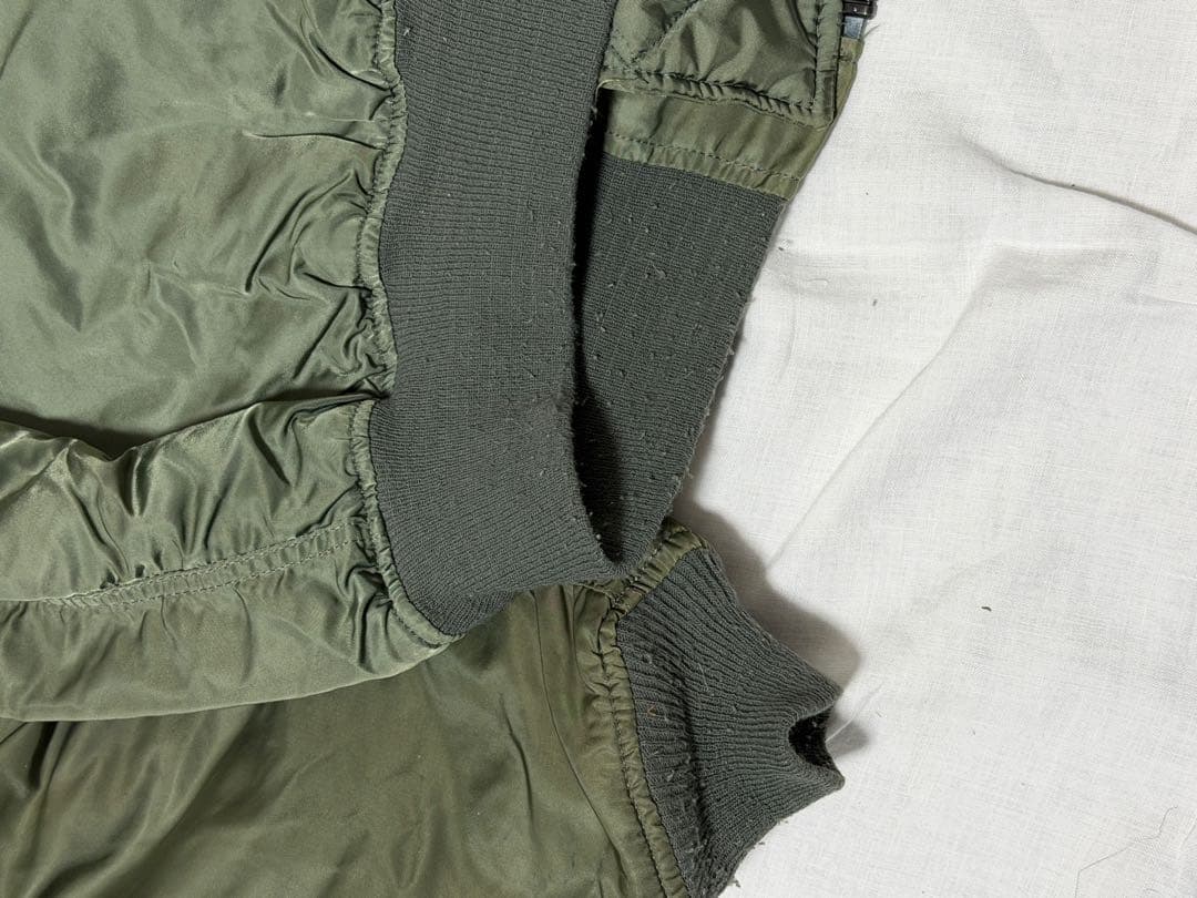 90s MA-1スタイルジャケット Lサイズ オリーブ