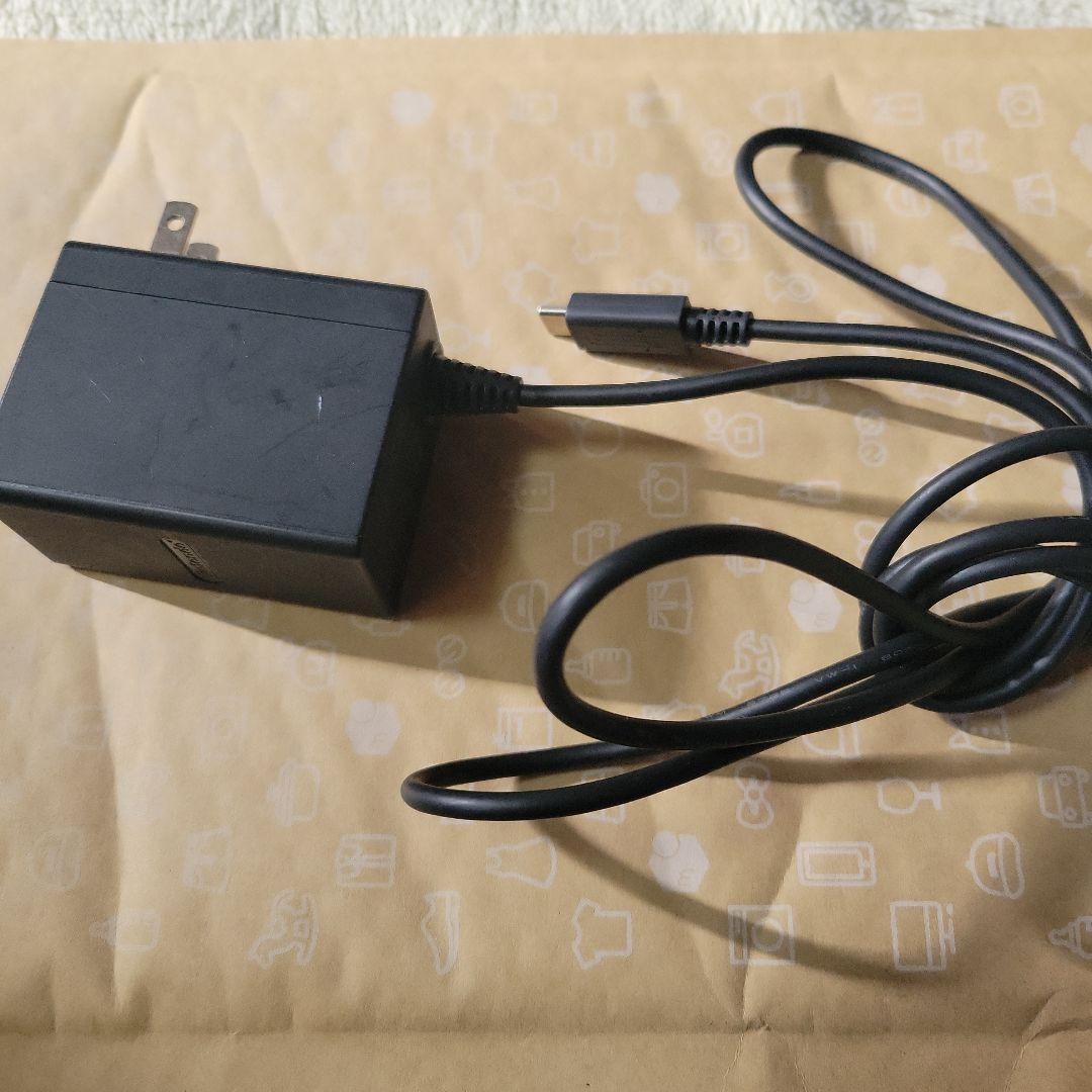 【中古ゲーム機】初期型Nintendo Switch 本体+充電器のみ