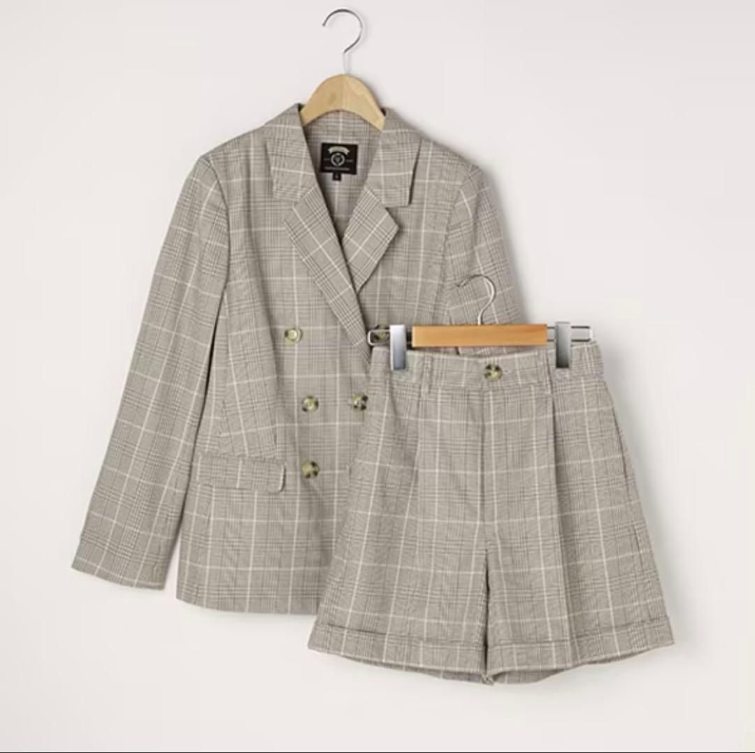 【美品】Lovetoxic ジャケットショートパンツセットアップ 卒服