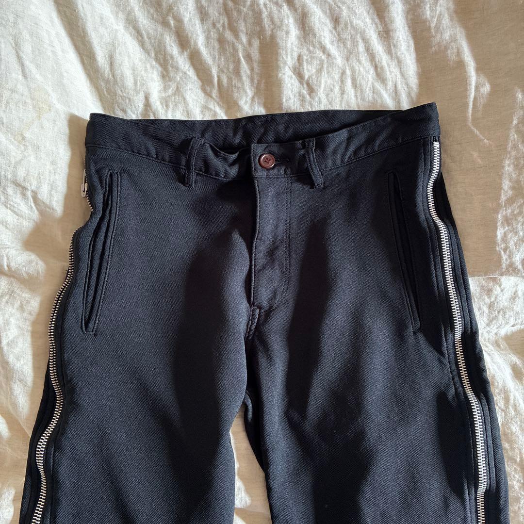 ブラックコムデギャルソン　ポリ縮ジップパンツ
