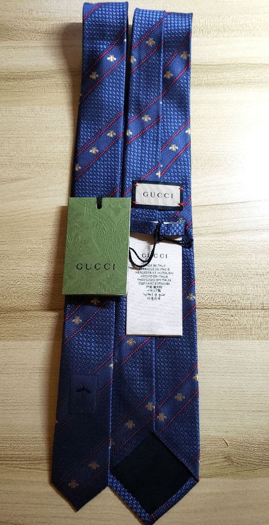 新品未使用　新品タグ付きGUCCI　メンズ　ネクタイ