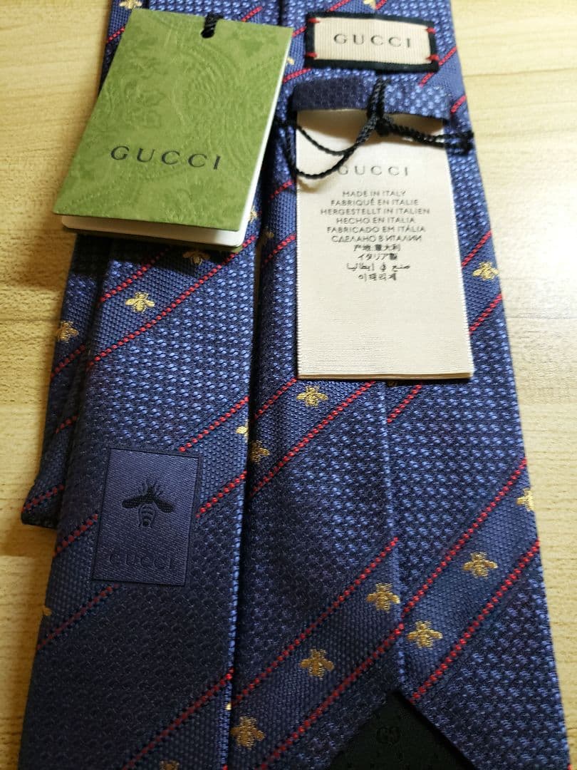 新品未使用　新品タグ付きGUCCI　メンズ　ネクタイ
