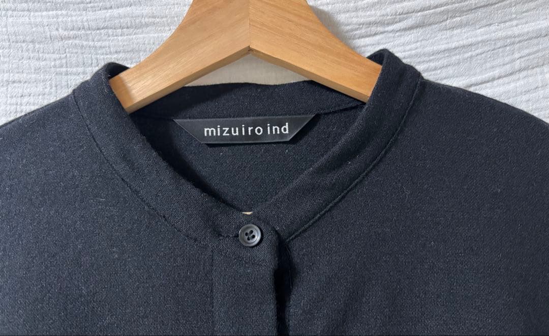 スンスン　mizuiro ind スタンドカラーシャツワンピース　黒