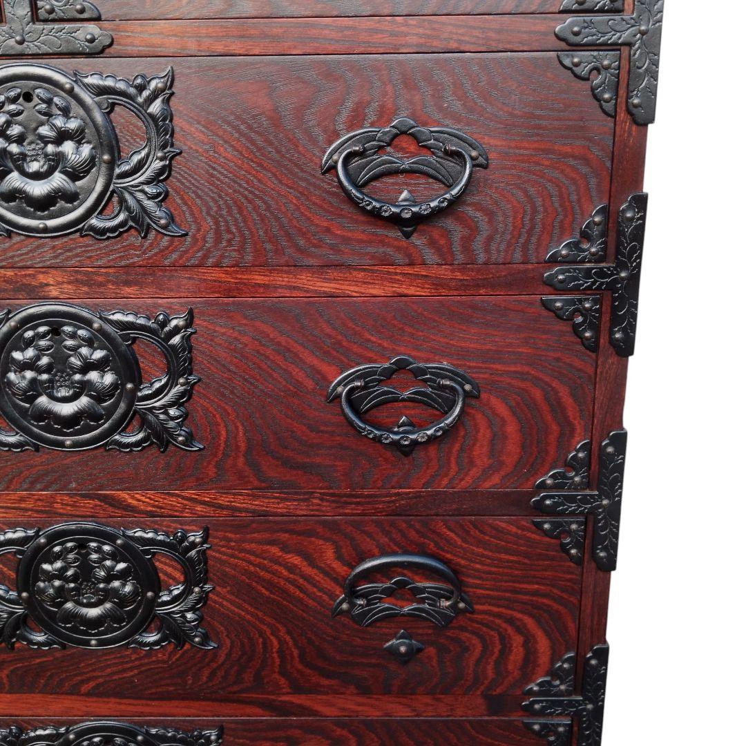 岩谷堂箪笥　南部鉄器　欅　漆塗り　チェスト　伝統工芸　整理箪笥　6段