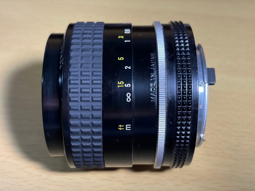 フィルムカメラ Nikon FE2 + Ai Nikkor 35mm F2