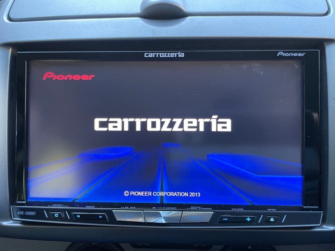 carrozzeria AVIC-ZH0007 ナビ