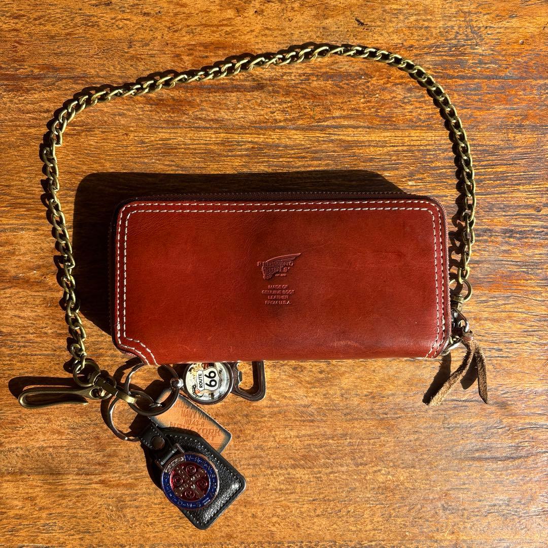 レッドウィング　革財布