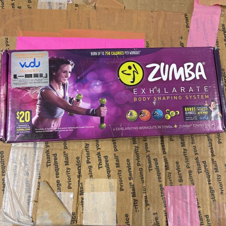 Zumba Fitness  DVD 3本とスティック2本セット　新品