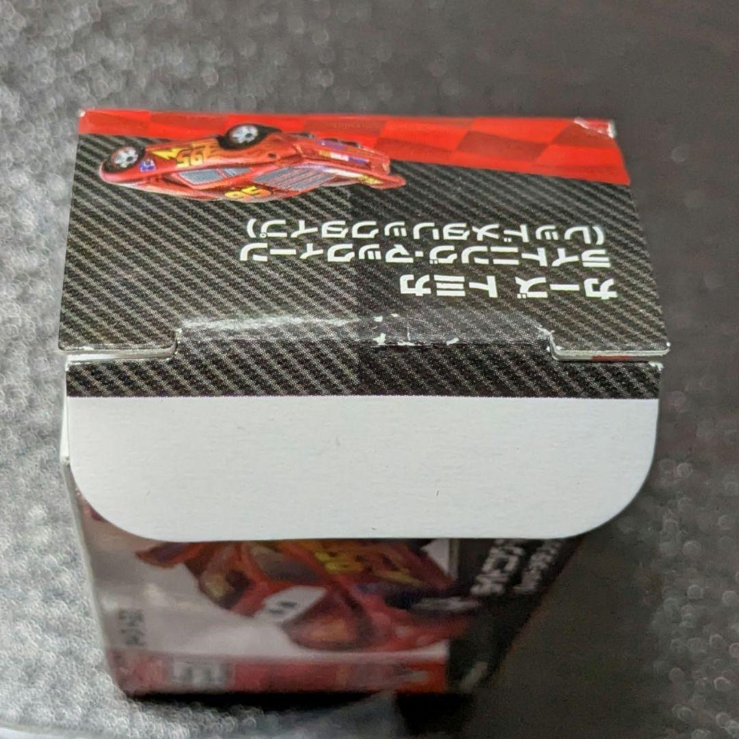 カーズ トミカ ライトニング・マックィーン （レッドメタリックタイプ)