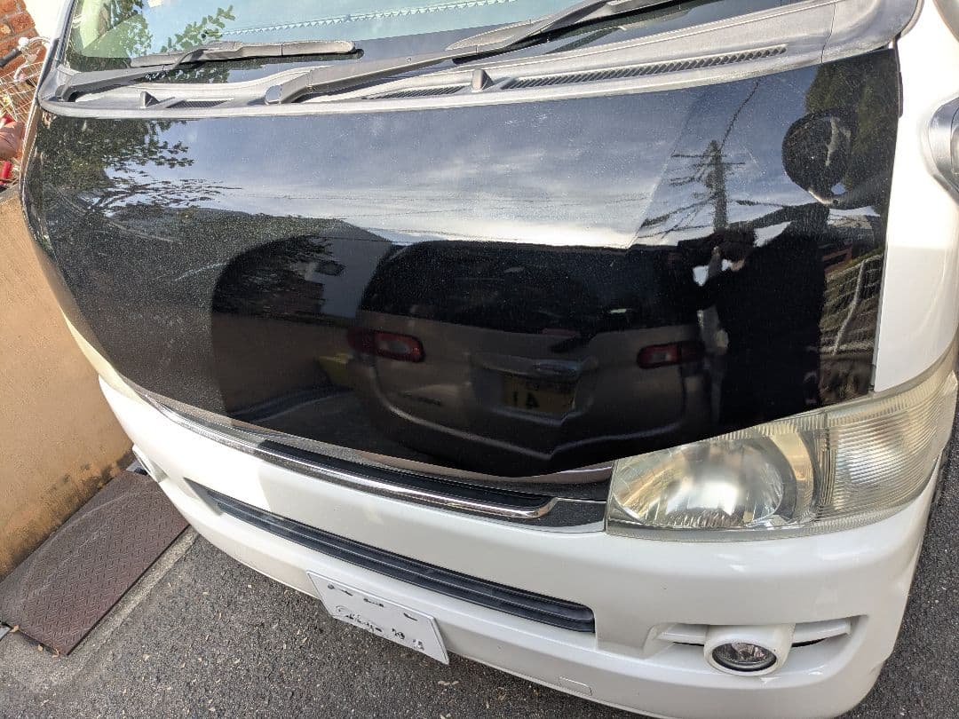 ★ハイエース、レジアスエース ナロー バッドフェイスボンネット 鉄製★