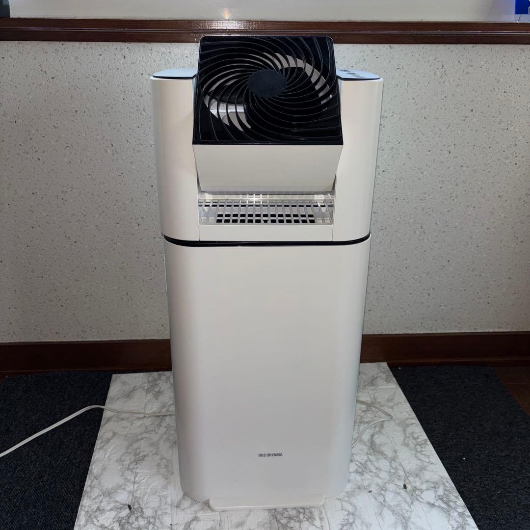 2017年製　衣類乾燥除湿機 アイリスオーヤマ DDD-50E※首振り訳アリ