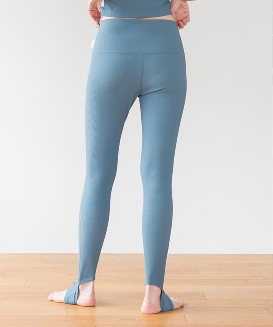 新品【SUKALA】リブソリッドトレンカ　M