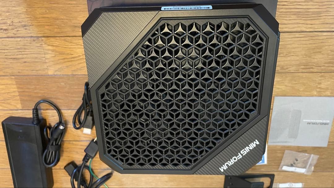 MINISFORUM HX90G R9/32GB/1TB/RX6600M 完備品