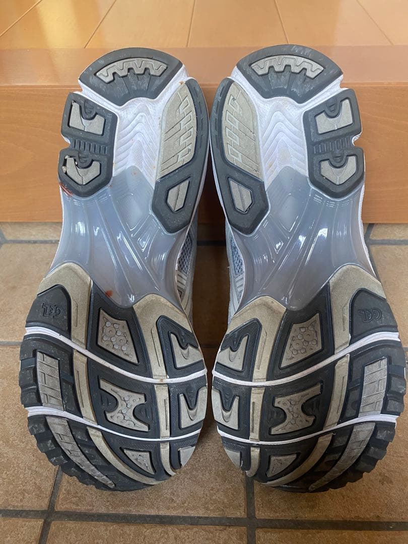 asics GEL-KAYANO 14 / ゲルカヤノ 14