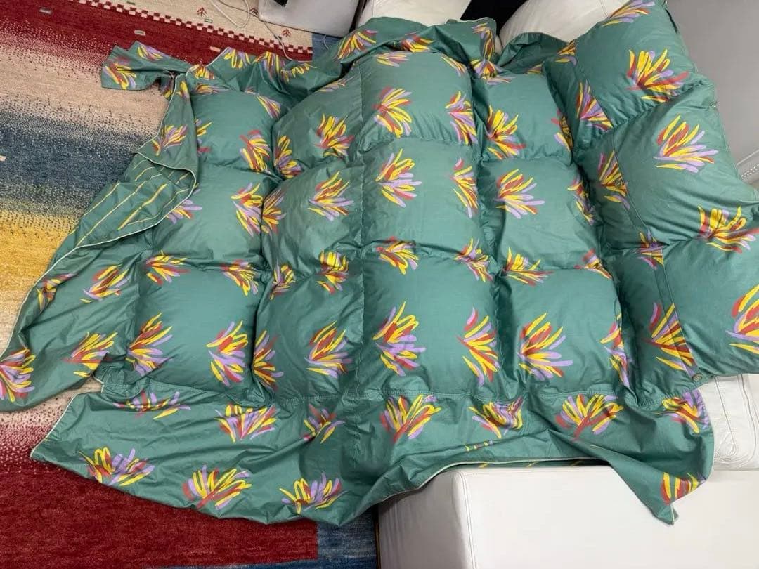 渡*謝様 羽毛掛け布団　ダウン90% 110×200cmセミシングル　寒さを防ぐ