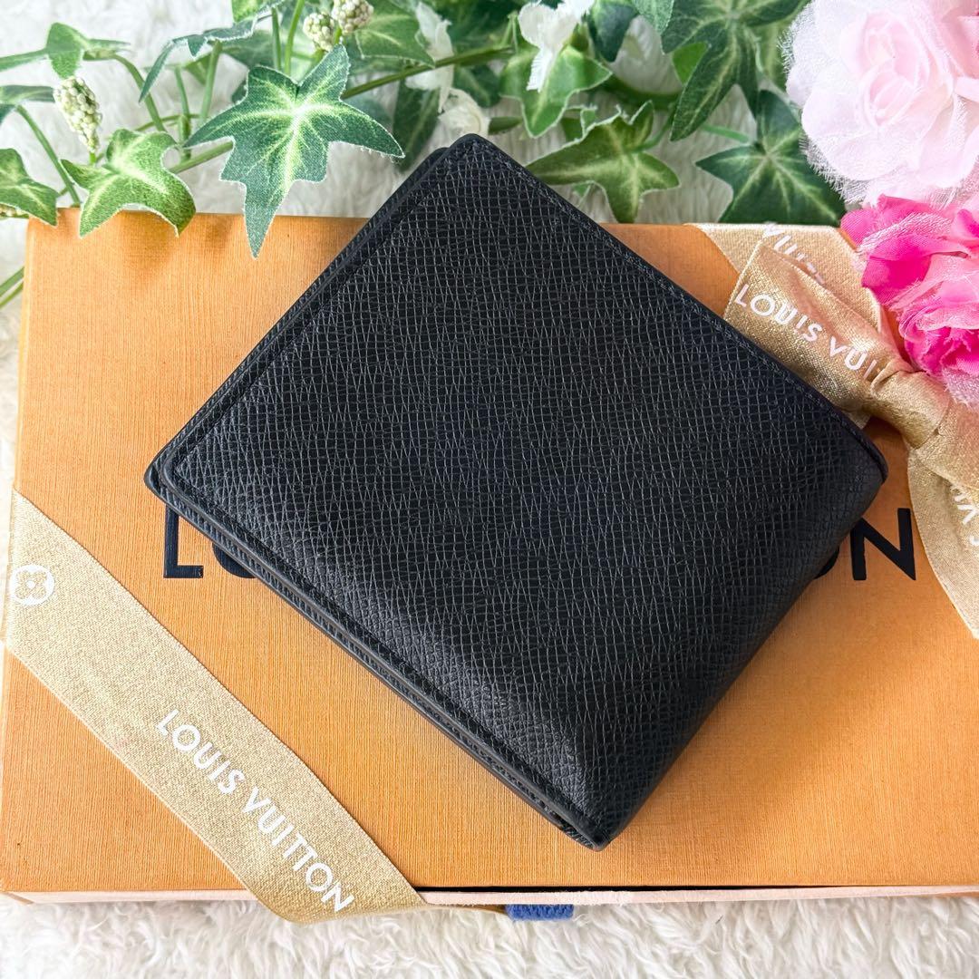 美品 ルイヴィトン タイガ 新型 ポルトフォイユ アメリゴ NM ブラック 黒