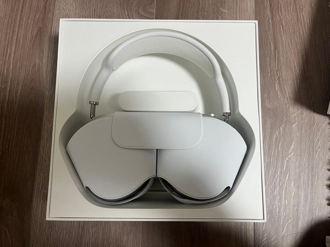 AirPods Max シルバー ケース付き（カバー付き）