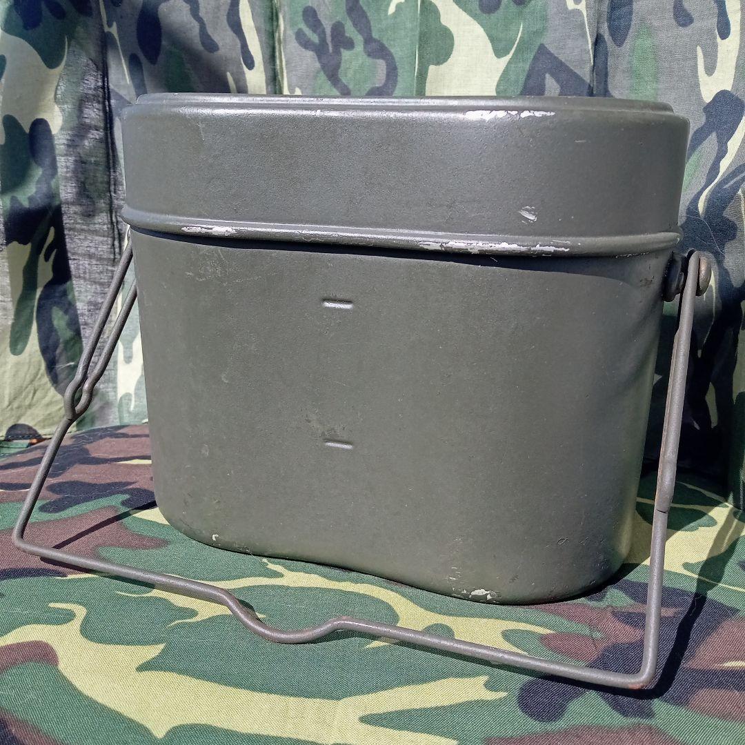 陸上自衛隊１型戦闘飯盒　桜Qマーク　官給品　１９５７年製　ビンテージ　美品