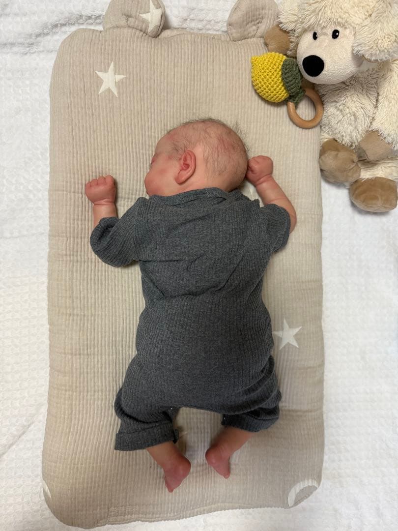 リボーンドール　リアルベビー