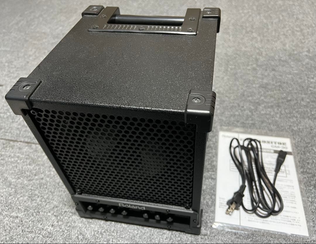 Roland CM-30 モニターアンプ