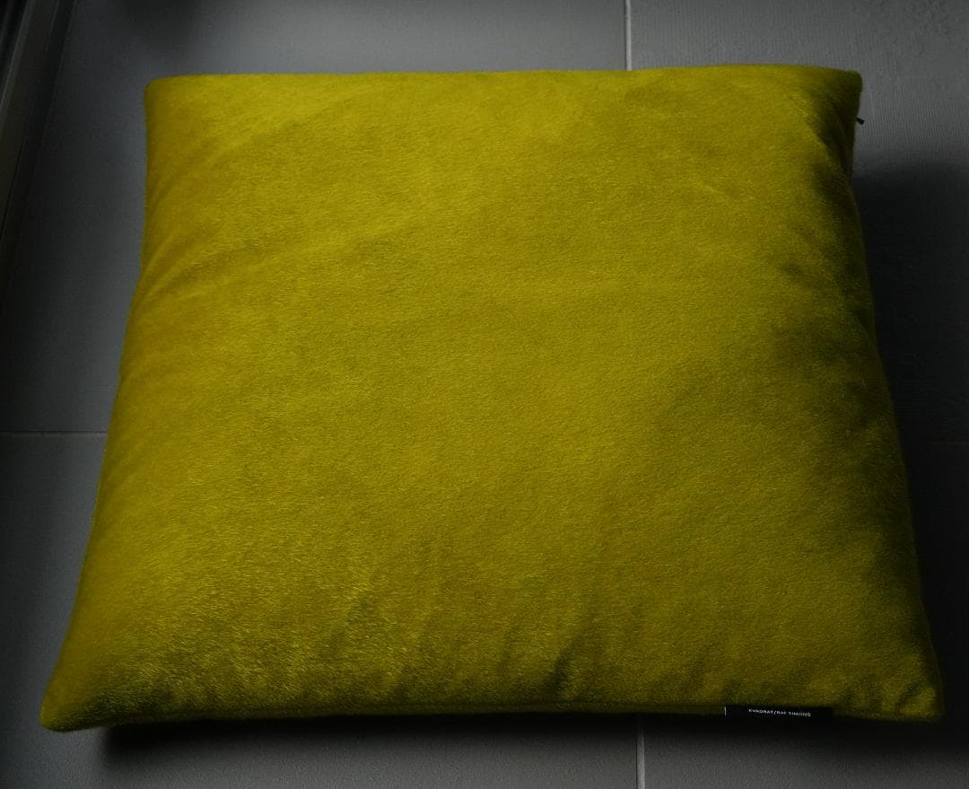 Kvadrat Raf Simons クヴァドラ/ラフ・シモンズ クッション