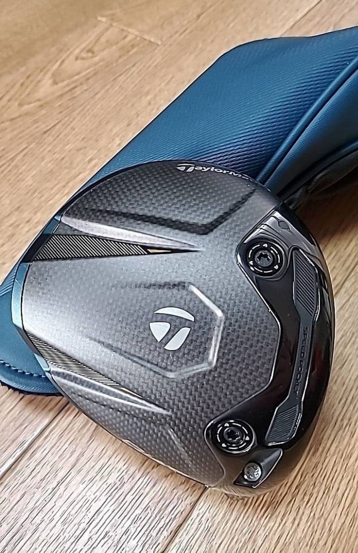 ほぼ新品Qi4D10.5°テーラーメイド ドライバー ヘッドのみお得なオマケ付き